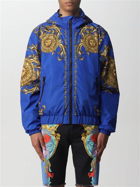 versace jacke herren gebraucht|Google Maps.